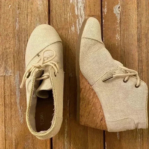 Toms burlap wedged booties - Picture 1 of 11